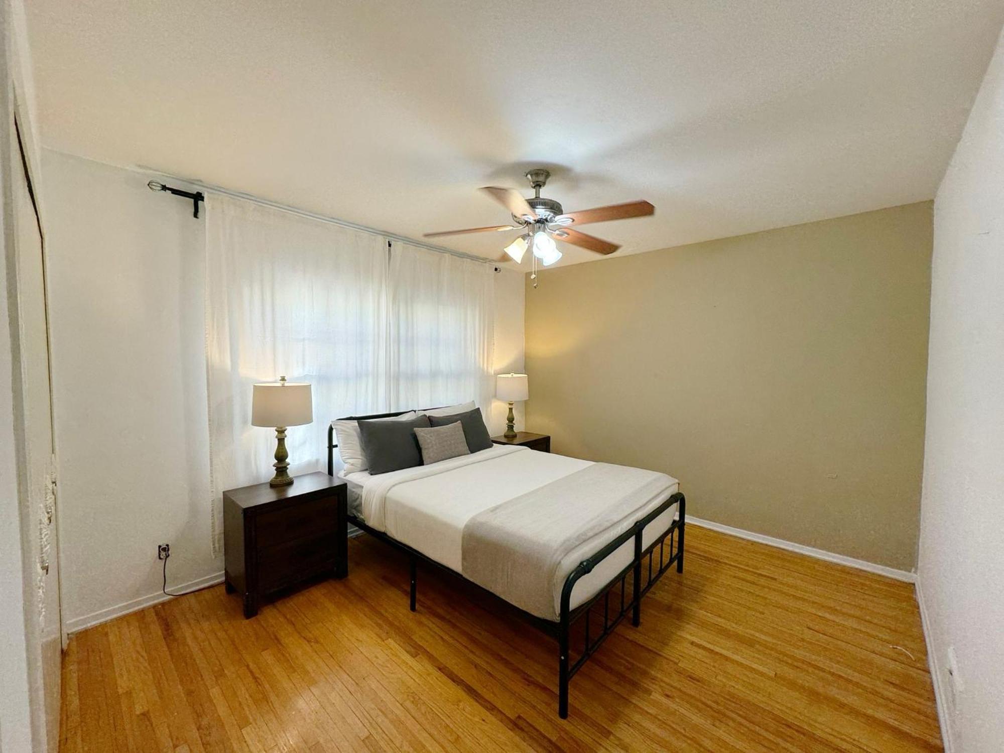 Bargain Beverly Hills 3 Bedroom In Great Area 5 Minutes To Rodeo Drive Appartement Los Angeles